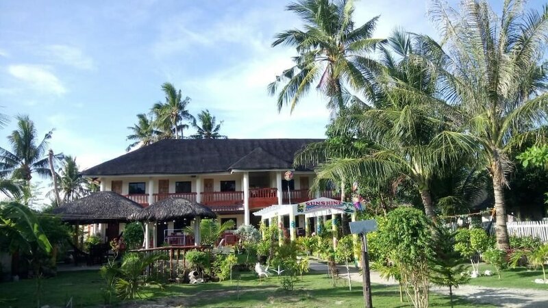 Sunshine Paradise Inn