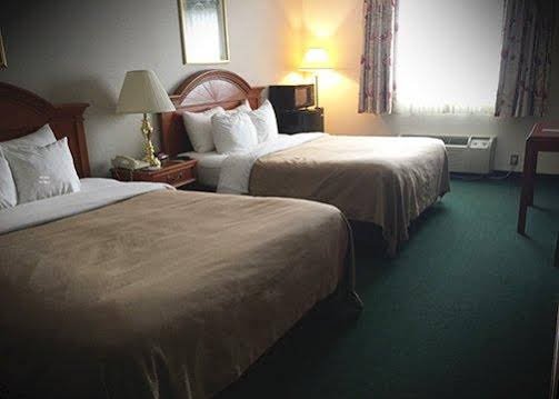 Фото Quality Inn New Columbia – Lewisburg