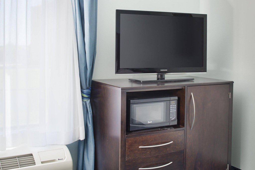 Фото Hampton Inn & Suites Dallas/Lewisville-Vista Ridge Mall, Tx