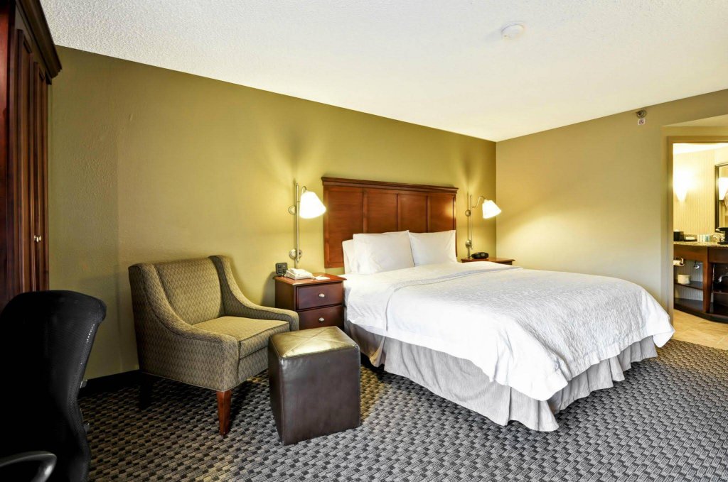 Фото Hampton Inn Austin North @ i - 35 & Hwy 183