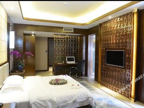 Фото Kunming Like Modern Hotel