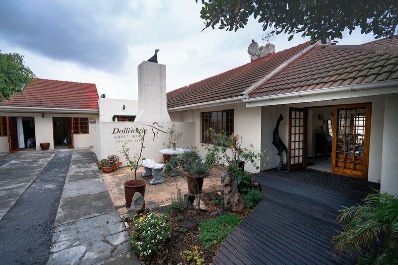 Гостиница Dolliwarie Guest House в Кейптауне