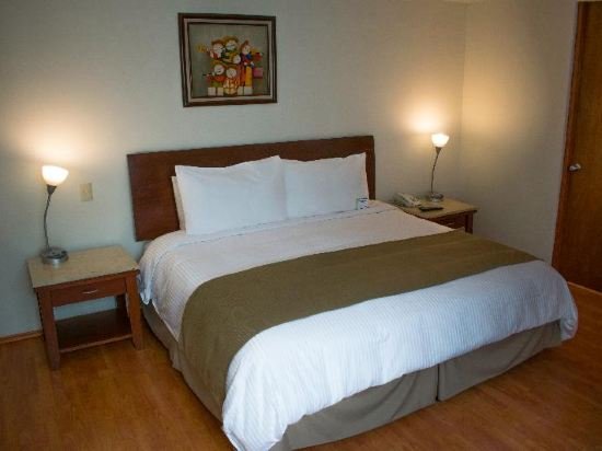 Фото Residence L'heritage Aristóteles 140 by Bluebay