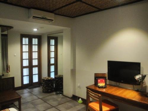 Фото Grand Mega Resort and SPA Cepu