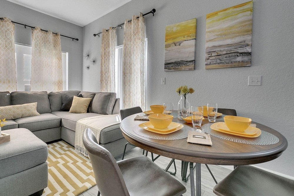 Фото Luxury 4br Townhome - Gated Resort