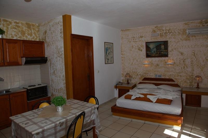 Фото Aglaia Apartments & Studios