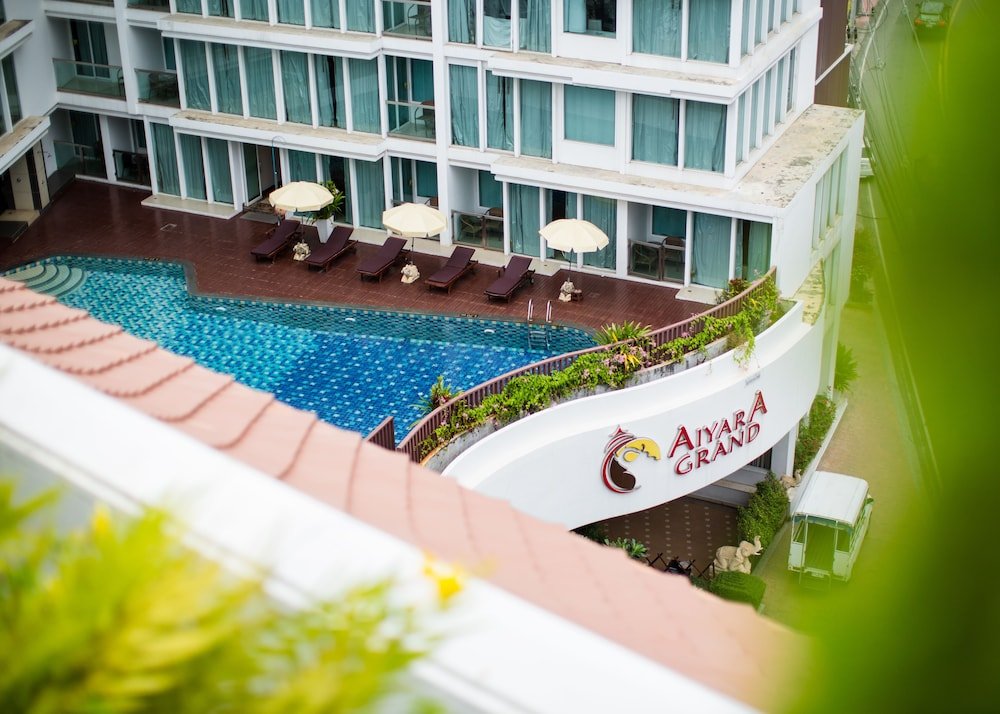 Фото Aiyara Grand Hotel