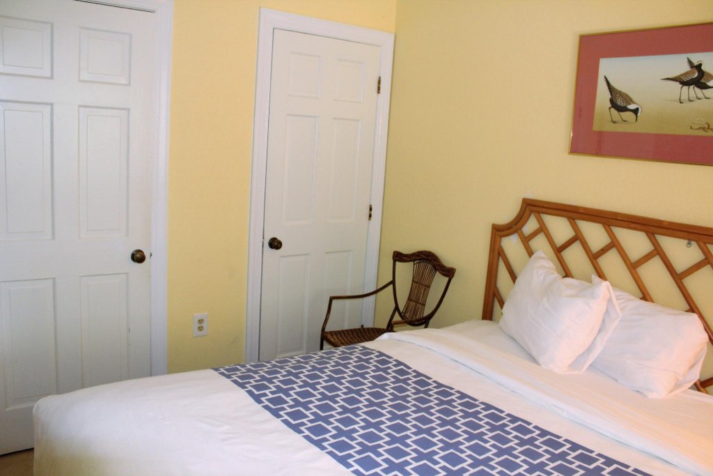 Фото Bluewater Resort