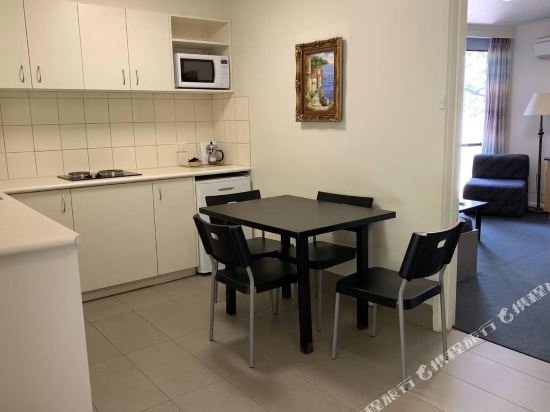 Фото Albert Heights Serviced Apartment
