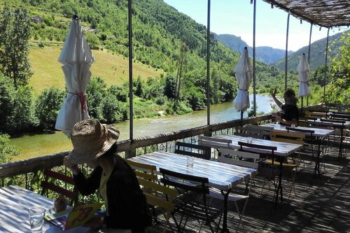 Гостиница Hôtel Restaurant Le Parisien в Флораке