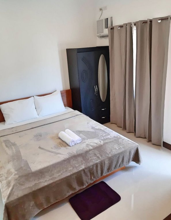 Фото Panglao Village Court Apartments