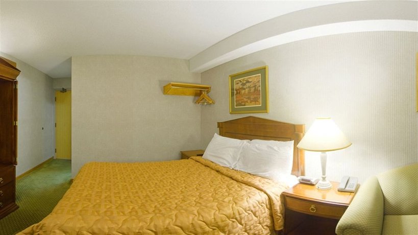 Фото Travelodge by Wyndham Welland