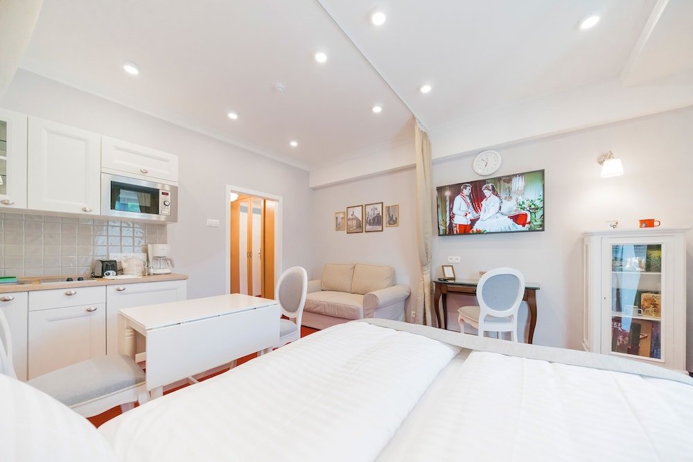 Фото Revelton Studios Frantiakovy Lazn