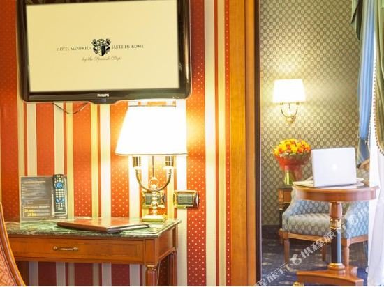 Фото Hotel Manfredi Suite in Rome