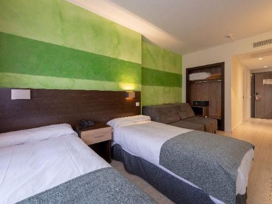 Фото Apartamentos Recoletos