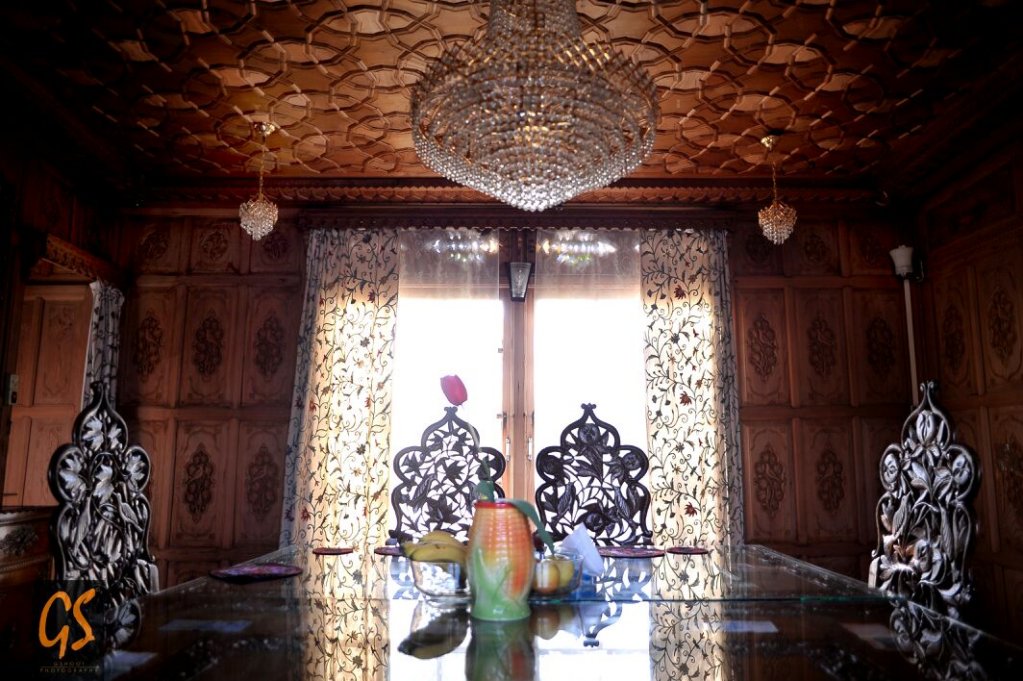 Фото Floating Heaven Group of Houseboats