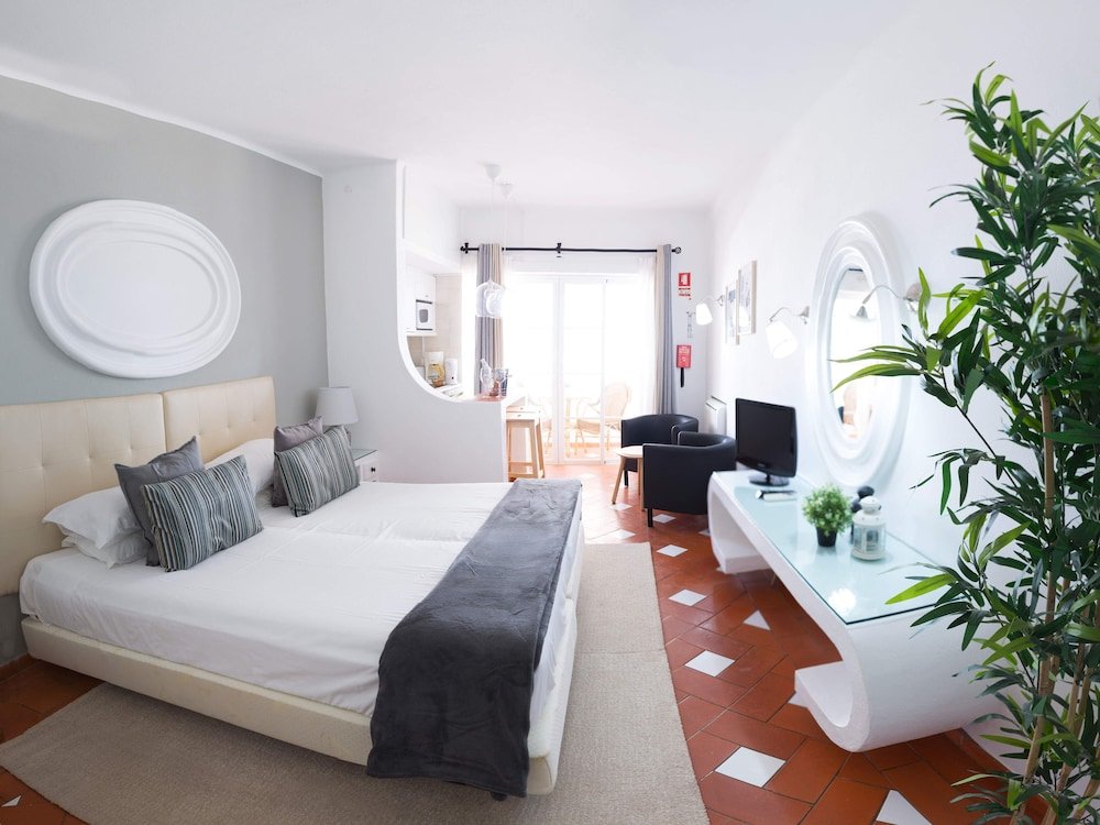 Фото Baluarte da Vila Apartments