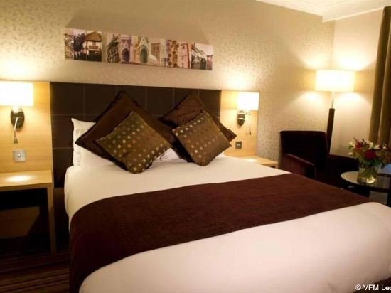 Фото The Samuel Ryder Hotel St Albans, Tapestry Collection Hilton