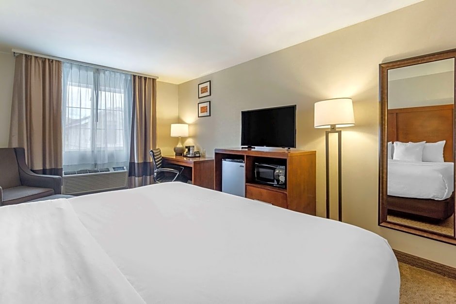 Фото Comfort Inn Tacoma