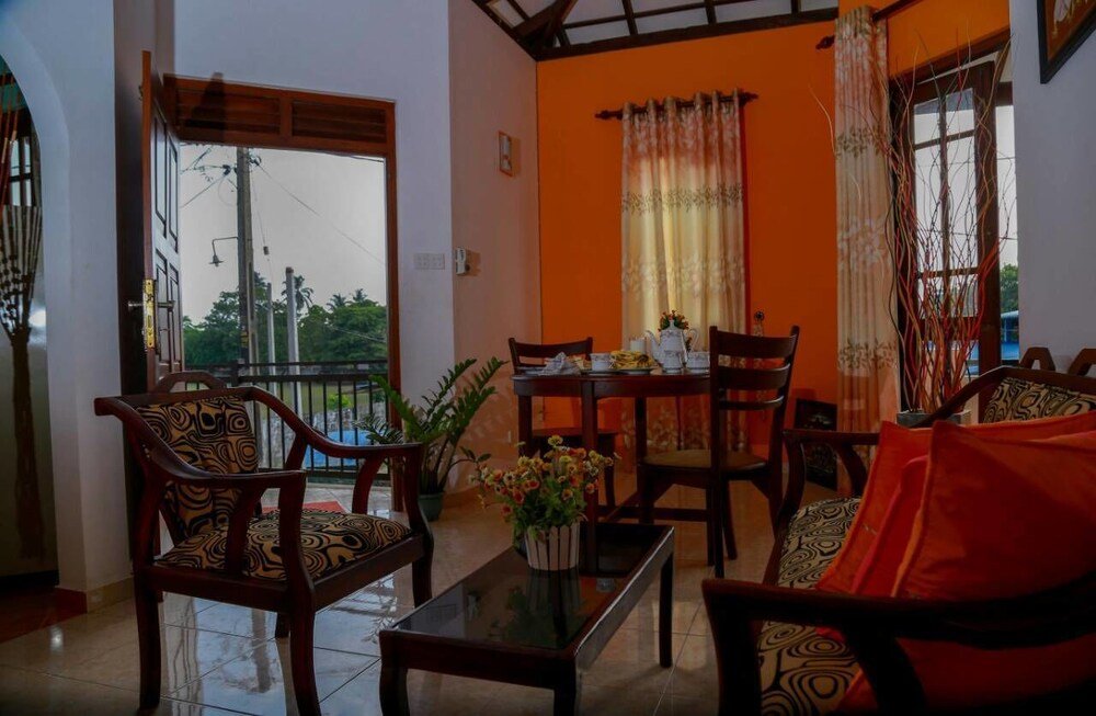 Фото Cinnamon City