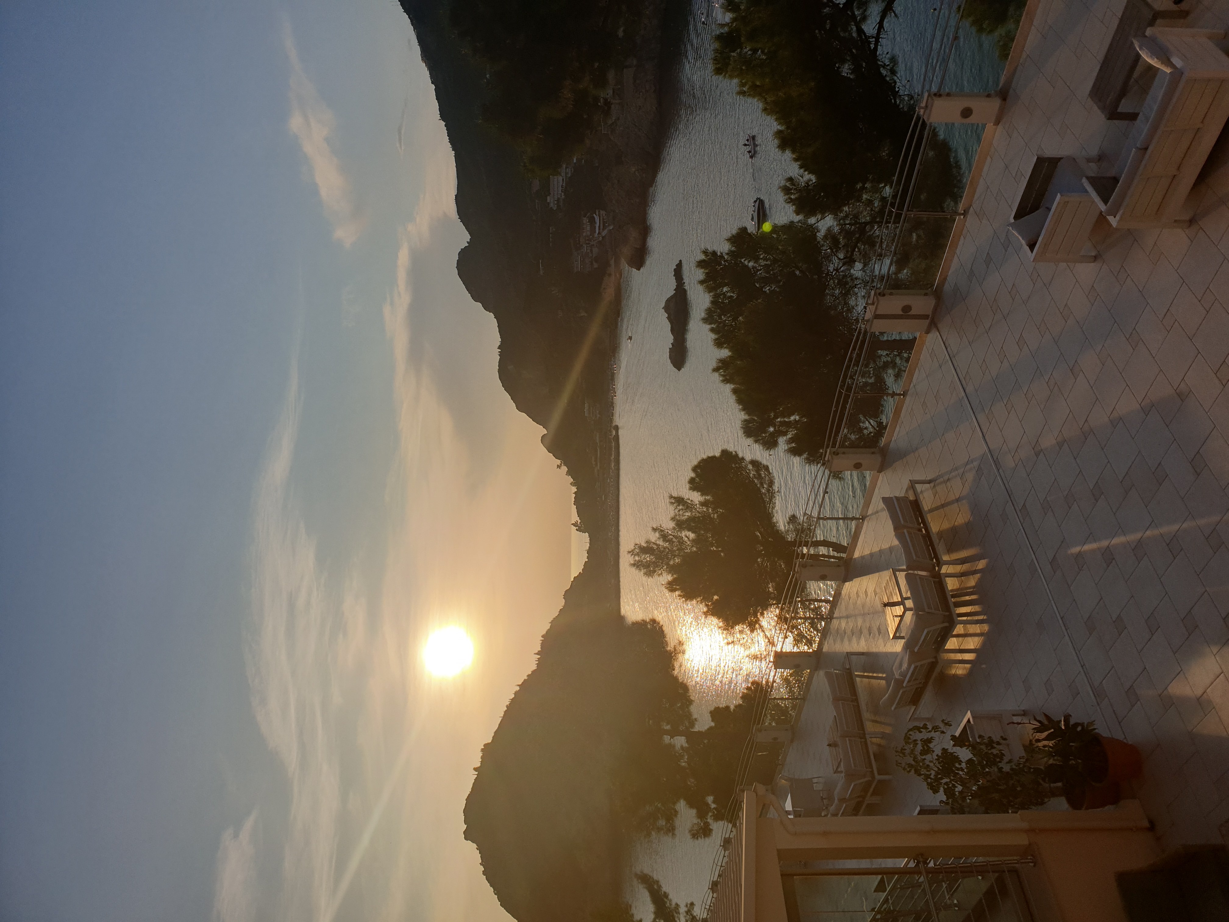 Фото Akrotiri Beach