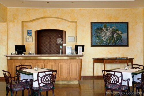 Гостиница Nh Ancona в Анконе