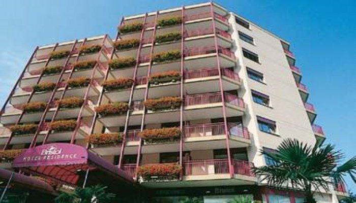 Гостиница Hôtel Bristol в Монтре