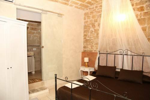 Гостиница Abbazia Bed and Breakfast в Бари