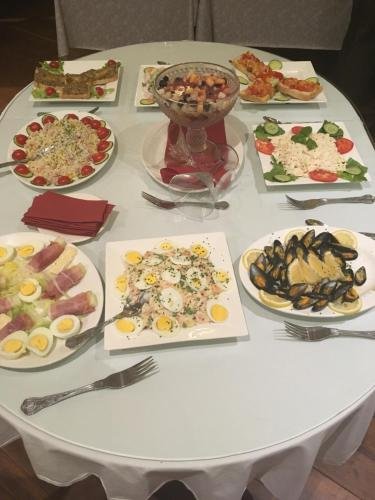 Фото Ashford Court Boutique Hotel