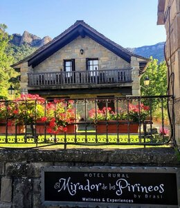 Гостиница Hotel Rural El Mirador de los Pirineos