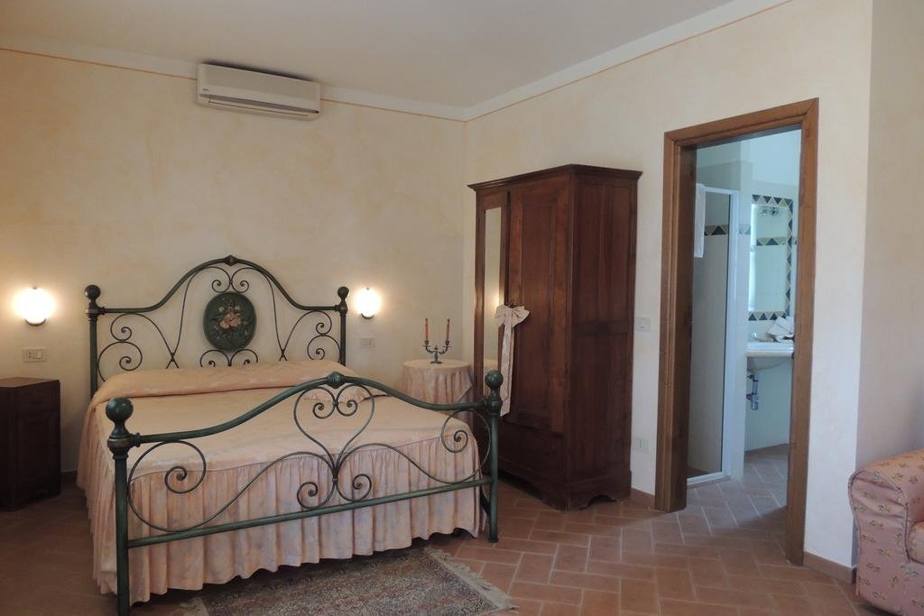 Фото Agriturismo Le Cascatelle