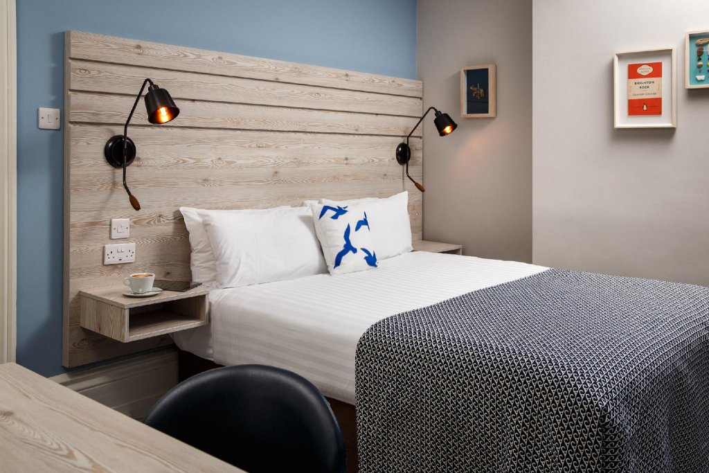 Фото Mercure Brighton Seafront Hotel