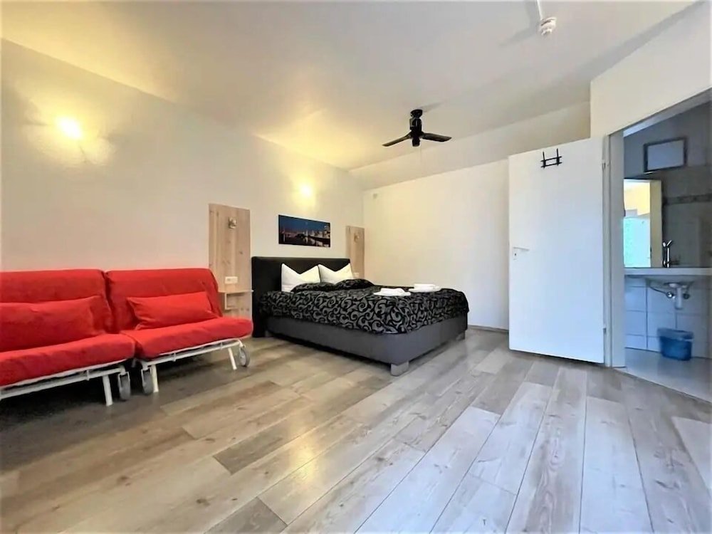 Фото City Lounge Hotel