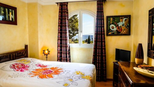 Гостиница Val d'Azur Chambres d'h& xF4; tes de charme dans le Var