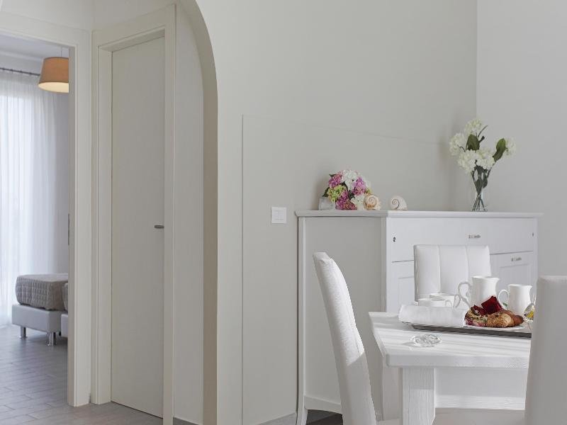 Фото Scala Dei Turchi Resort