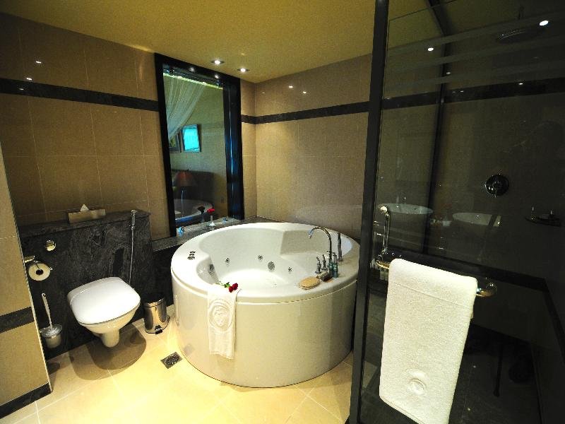 Фото Munyonyo Commonwealth Resort