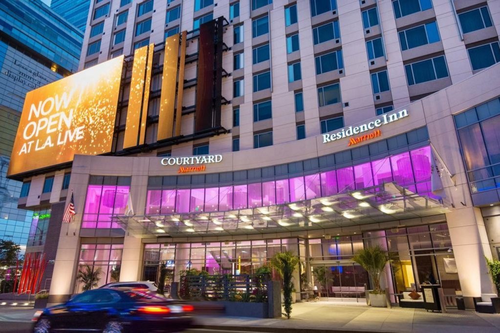 Фото Courtyard by Marriott Los Angeles L. A. Live