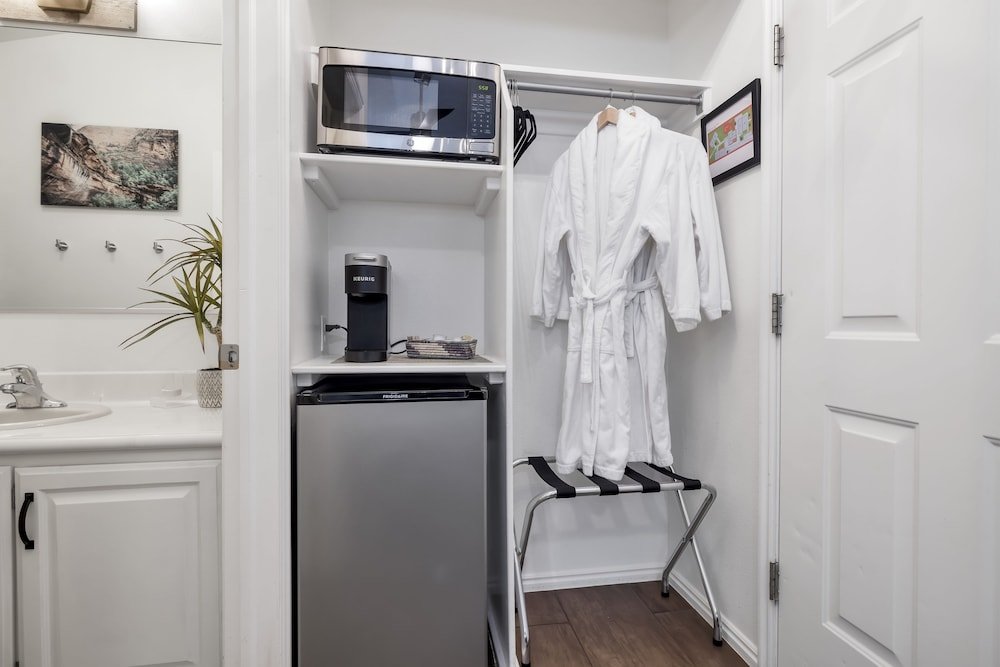 Фото Red Rock Inn