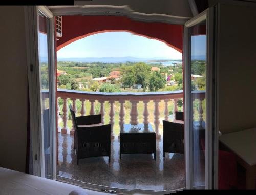 Фото Hotel Livadic