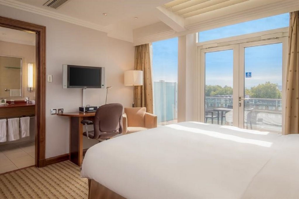Фото Hilton London Paddington