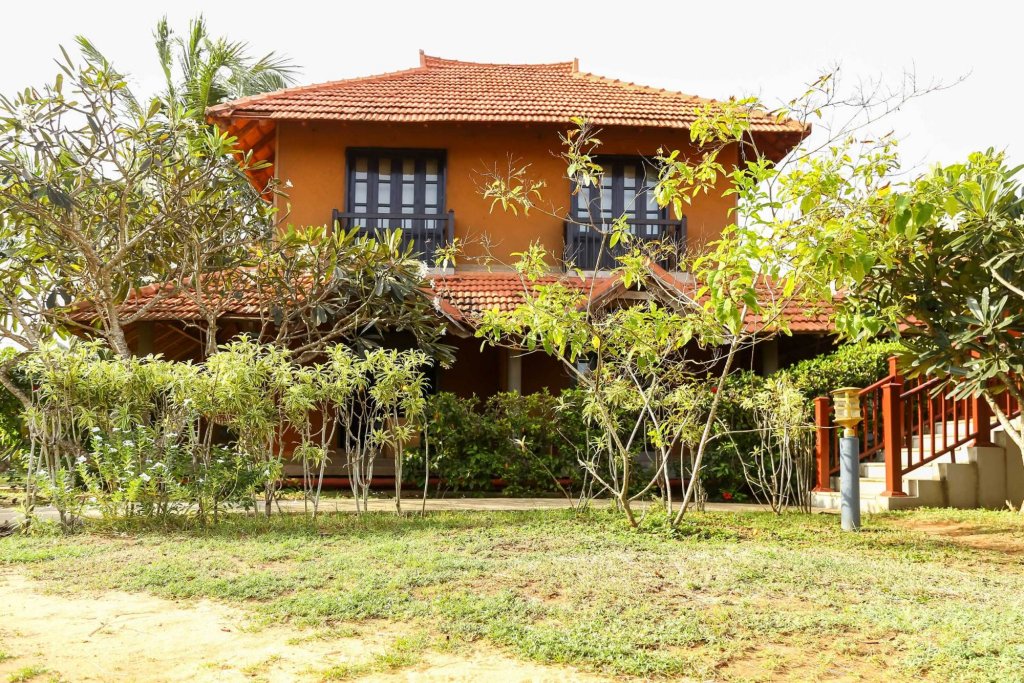 Фото Отель Poovar Island Resort