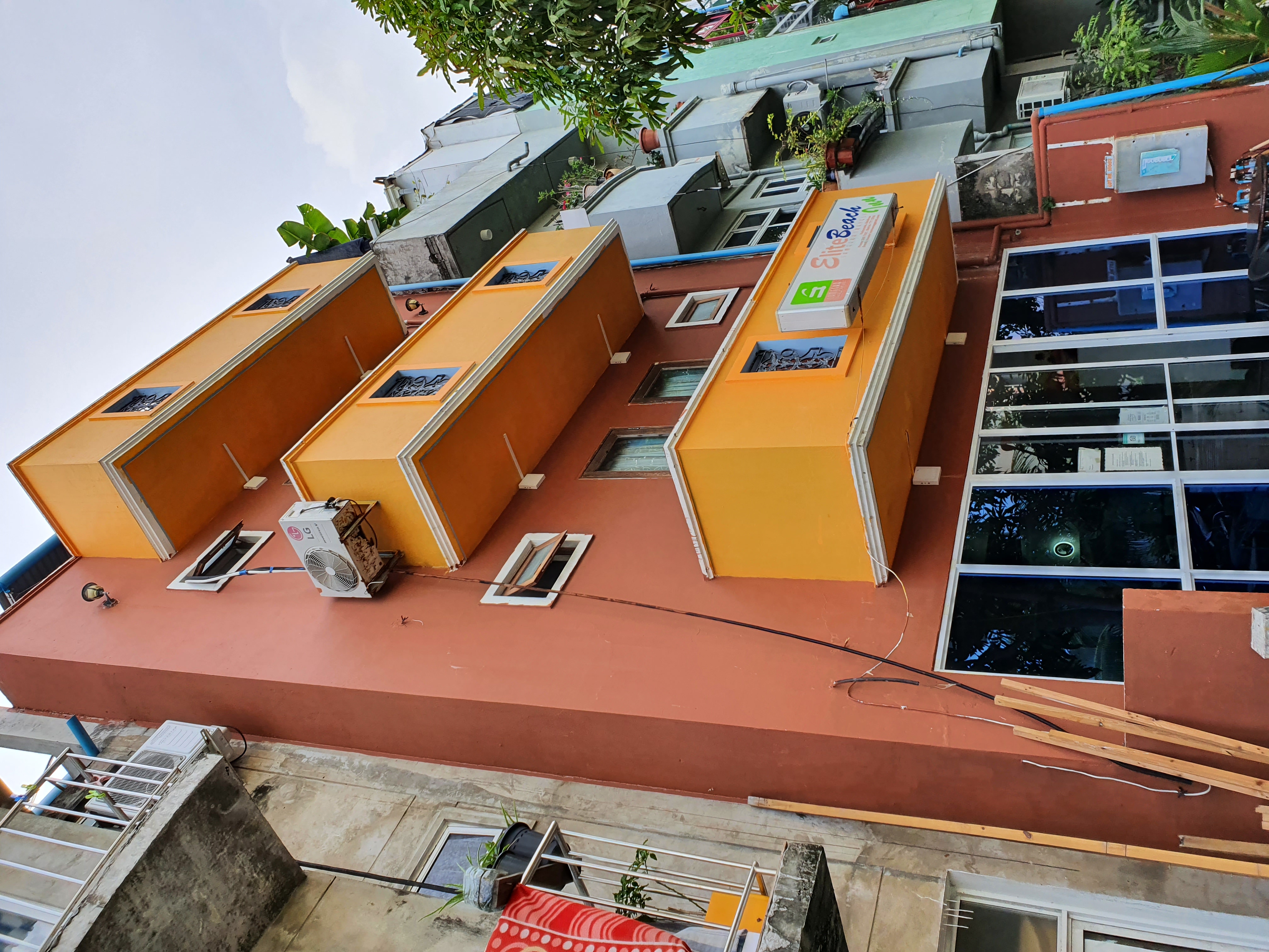 Фото Hotel Elite Inn