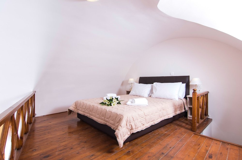 Фото Smaragdi Hotel