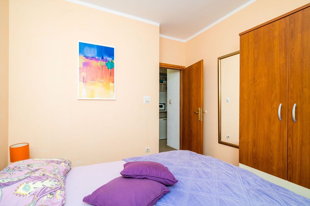 Фото Apartments Ljubimir