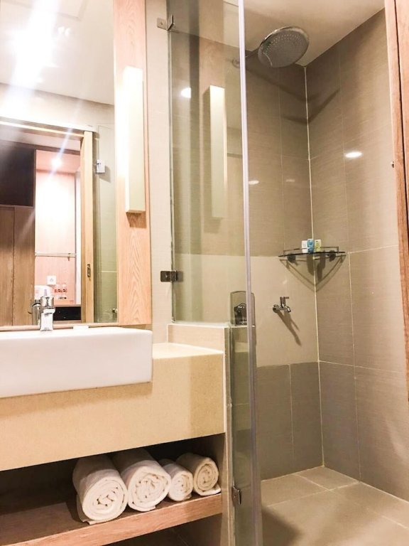 Фото Bigland Hotel Bogor