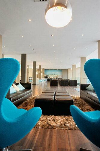 Гостиница Motel One Hamburg - Altona в Гамбурге