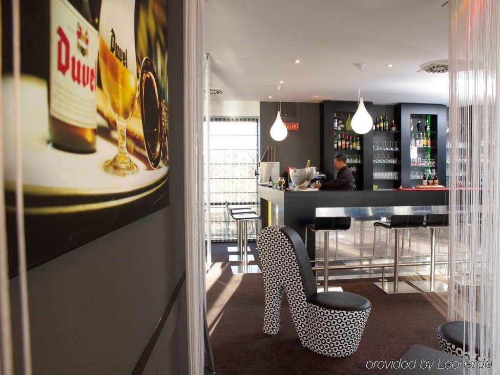 Фото Ramada by Wyndham Brussels Woluwe