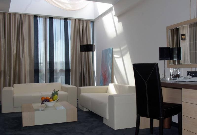 Фото Cosmopolitan Hotel & Wellness