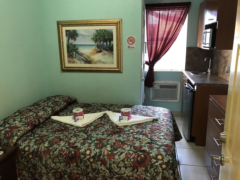 Фото Dixie Hotel