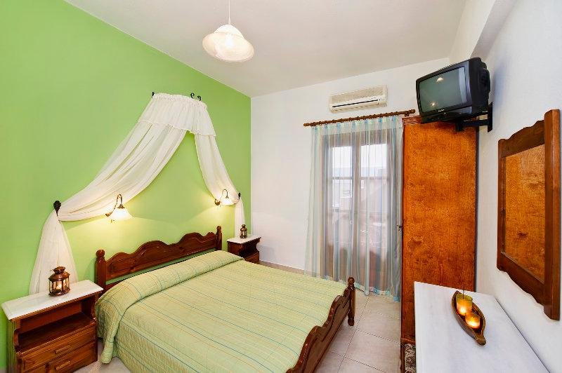 Фото Petros Villa